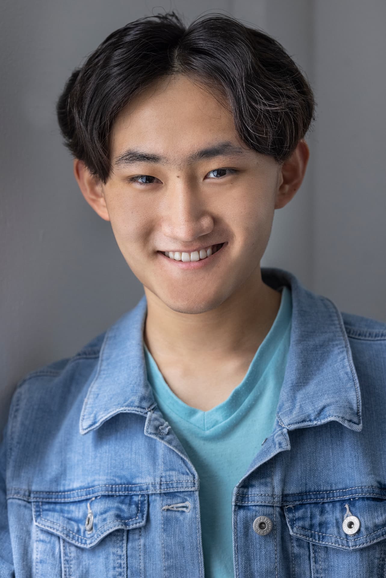 Tony Zhou headshot