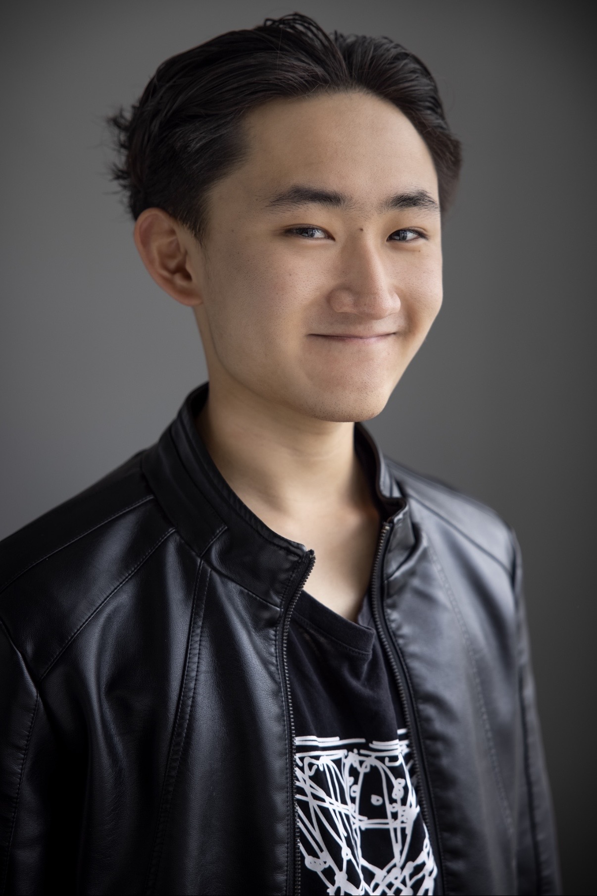 Tony Zhou headshot